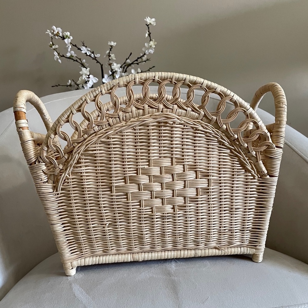 Boho Wicker Magazine Holder/Album Holder Display